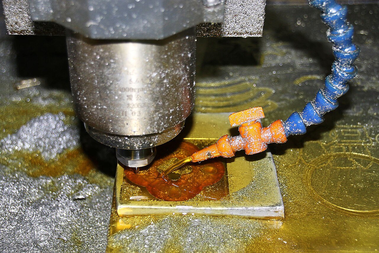 Production floor with connected equipment